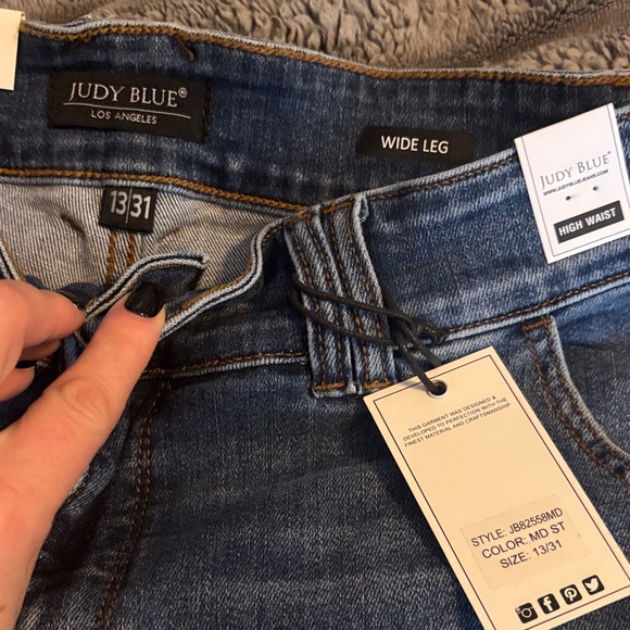 Judy Blue Classic Denim Wide Leg Jeans - Picture 2 of 5